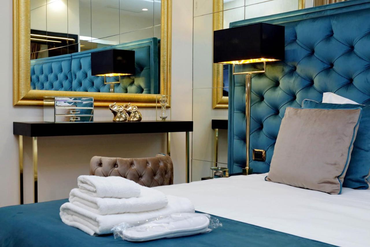 Trevi Diamond Luxury Suites & Jacuzzi Rom Exterior foto